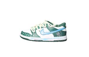 Nike Кроссовки для скейтбординга Dunk Varsity Green Low top Kids' Green Teenagers