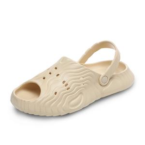 Сандалии на одной застежке Unisex RUN MANNER, черные