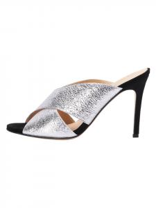 IZIA Женские туфли серебристого цвета