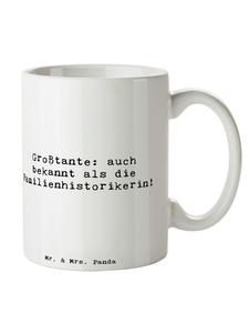 Кружка с надписью: Двоюродная бабушка-историк, белого цвета Mr. & Mrs. Panda