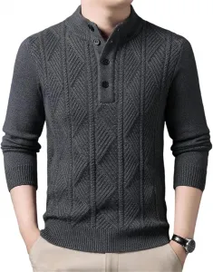 Мужской свитер с воротником и пуговицами