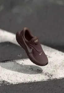Кроссовки для бега по шоссе revolution 8 easyon Nike Performance, Tattoo/Moon Particle/Taupe Grey