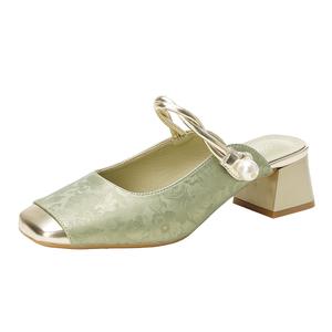 TATAYA Женские тапочки с закрытым носком на резиновой подошве устойчивые к истиранию оливковые, цвет Olive