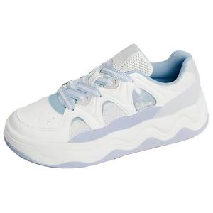 QIAODAN Легкие, нескользящие, с низким верхом, женские кроссовки для скейтбординга цвета слоновой кости, белого цвета с полумесяцем и синим оттенком