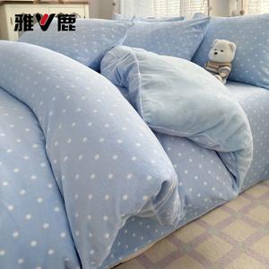 Yalu Комплект постельного белья из 4 предметов (простыня на резинке 150 см, пододеяльник 200х230 см), молочный велюр, цвет Love Blue Dot