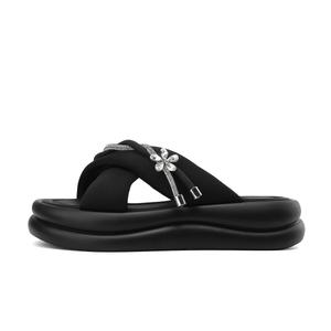 Шлепанцы и сланцы DAPHNE Slide Slippers Women's