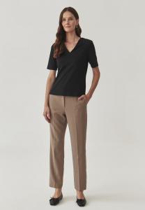 Базовая футболка VICTA TATUUM, черный