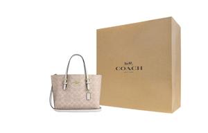 Сумка-шоппер Mollie из лакированного холста, через плечо, средний размер, женская, песок и мел COACH