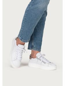 Белые кроссовки из оленьей кожи VITAFORM