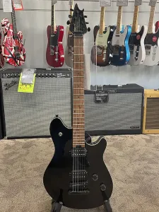 EVH Wolfgang Standard TOM 2025 - настоящее время - Черный глянец