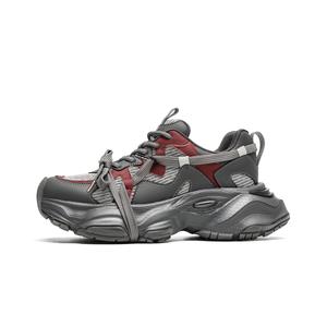 Низкие массивные кроссовки женские серо-красные EBLAN