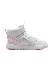 Кроссовки Air Jordan 1 Retro Mid RM White/Fire Red/Pink Foam Jordan Kids, белый