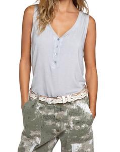 Майка Loving Soul с пуговицами спереди в цвете Dove Grey POL