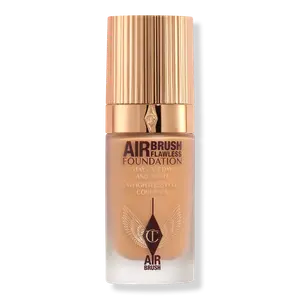 Безупречная тональная основа, нанесенная аэрографом Charlotte Tilbury, 9 Cool (tan with cool undertones)