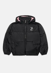 Зимняя куртка Juicy Couture SHORTER PUFFER, Black
