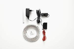 Светодиодная лента Livetastic, 135 см, черно-белый