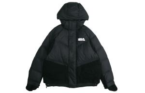 Мужской пуховик Nike, цвет Black