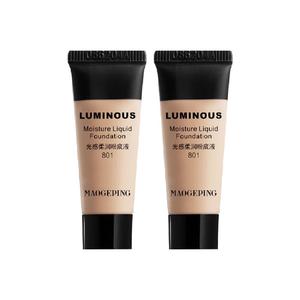 Мягкий и увлажняющий жидкий тональный крем увлажняющий 5мл MAOGEPING