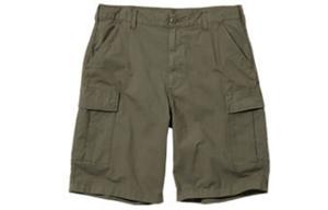 Повседневные шорты мужские оливковые Uniqlo, оливковый