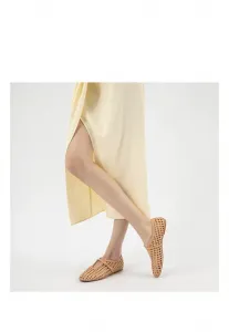 Балетки с ремешком на щиколотке Wojas, Gold Coloured