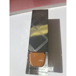 Тональная основа Fresh Glow Luminous Foundation 1 унция, новая в коробке № 64, цвет мокко Burberry