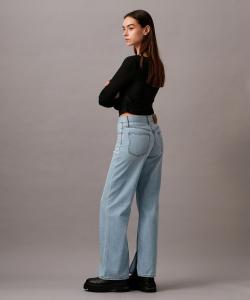 (W) Джинсы Calvin Klein с высокой посадкой, широкими штанинами и разрезами. Джинсы Calvin Klein J225051