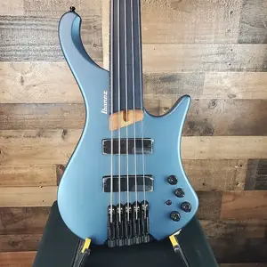 Бас-гитара Ibanez Standard EHB1005F без ладов, 5 струн - Arctic Ocean Matte, с чехлом, 771