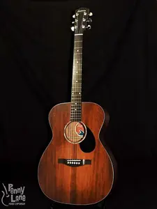 Акустическая оркестровая гитара Eastman PCH1-OM-CLA с цельной верхней декой