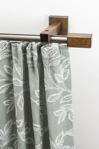 Карниз для штор GARESA "Cubus, внутренний карниз кубовидной формы", 1 направляющая, желаемая длина, комплект внутренних карнизов, выдвижной, дерево-алюминий 410 см, цвет chromfarben/nussbaum