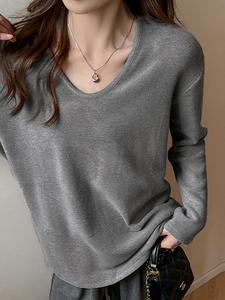 Простая женская блузка с круглым вырезом, сшитая по фигуре Doux Belle, цвет Gray