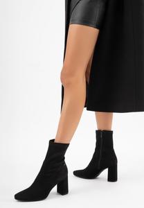 Ботильоны на каблуке Stivaletti Wojas, черный
