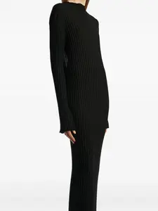 Платье миди с открытой спиной в рубчик KHAITE, черный