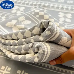 Disney Простыня на резинке 90 см (120х230 см), хлопок-лен, цвет Strawberry Gray