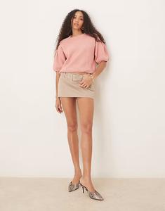 Короткая джинсовая юбка-шорты бежевого цвета с поясом от Abercrombie & Fitch