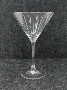 Бокал для мартини MIKASA с полосками MIKASA CHEERS для стекла объемом 270 мл KitchenCraft WA Creative Tops