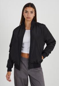 Объемный бомбер бразильского цвета со сборками и рукавами Brave Soul, черный