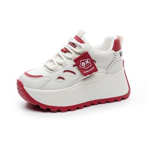 CHOVO Абразивоустойчивые дышащие легкие утолщенные низкие кроссовки с эффектом увеличения роста женские красные, цвет Red