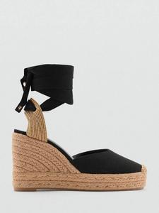 Ona Slip-On закрытые туфли на платформе Mango, Black/Multi