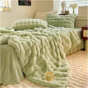 Zixmix Комплект постельного белья Super Fluffy из искусственного меха Green