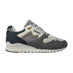 Кроссовки Karhu Synchron Classic 'Gunmetal', серый