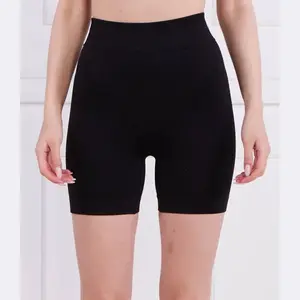 Узкие шорты строгого кроя Calvin Klein, черный