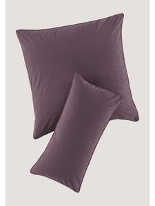 Наволочка из перкаля цвета ежевичного сорбета Hessnatur, 40 x 80 см