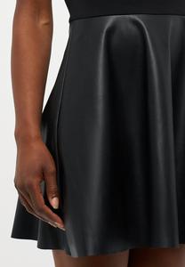 Повседневное платье ONLMADDIE MIX DRESS ONLY Petite, черный