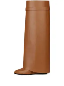 Ботинки с декоративным замком Givenchy, коричневый