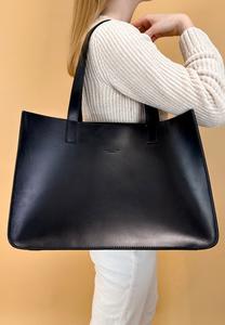 Сумка SHOPPER AGATHA Gusti Leder, цвет schwarz