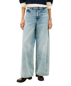 Широкие джинсы с высокой талией и перекрученным кроем в стиле 70-х.