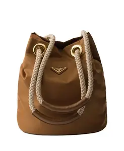 Сумка-Ведро Mariner из нейлона, маленькая Prada, коричневый