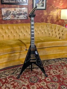 Jackson X Series Scott Ian King V KVXT 2025 - глянцевый черный