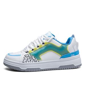 Низкие повседневные туфли с мягкой подошвой и противоскользящим покрытием для мужчин Bull charm, White Blue