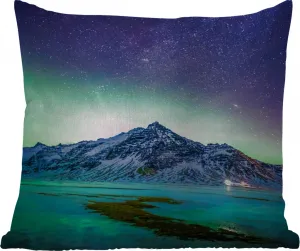 Подушка для улицы - Горы - Северное сияние - Швеция - Снег - Зеленый - Зима - 40x40 см - Устойчива к погодным условиям - Подушка для отдыха - Подушка - Внутренняя отделка - Обивка с изображением MuchoWow